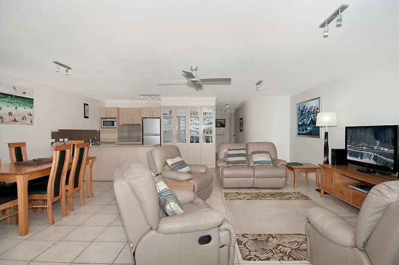 Apartamentos Norfolks On Moffat Beach