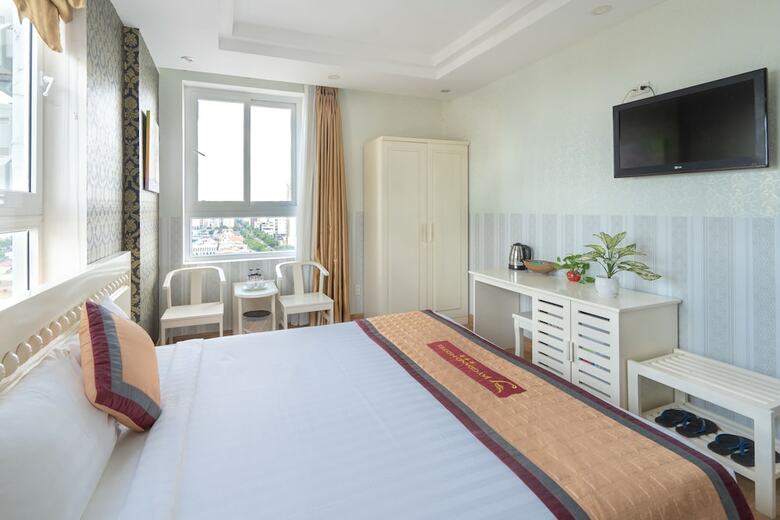 Jay Grand Hotel