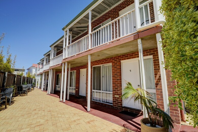 Motel The Jetty Resort