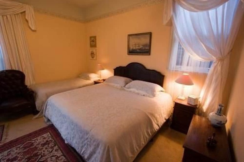 Hotel Merrebe's