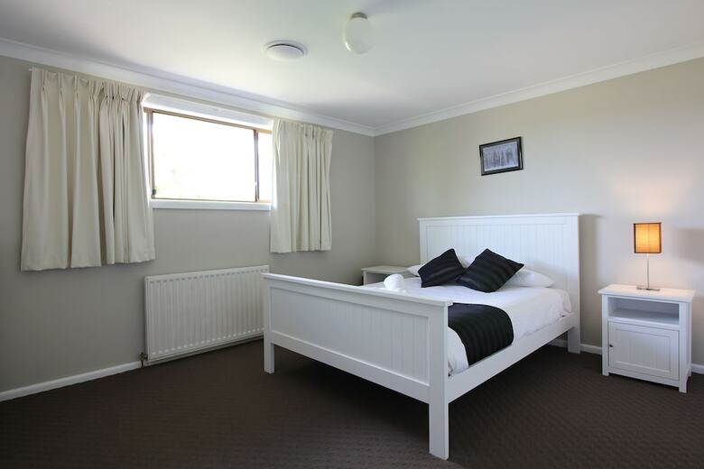 Hotel Snowy Mountains Resort And Function Centre