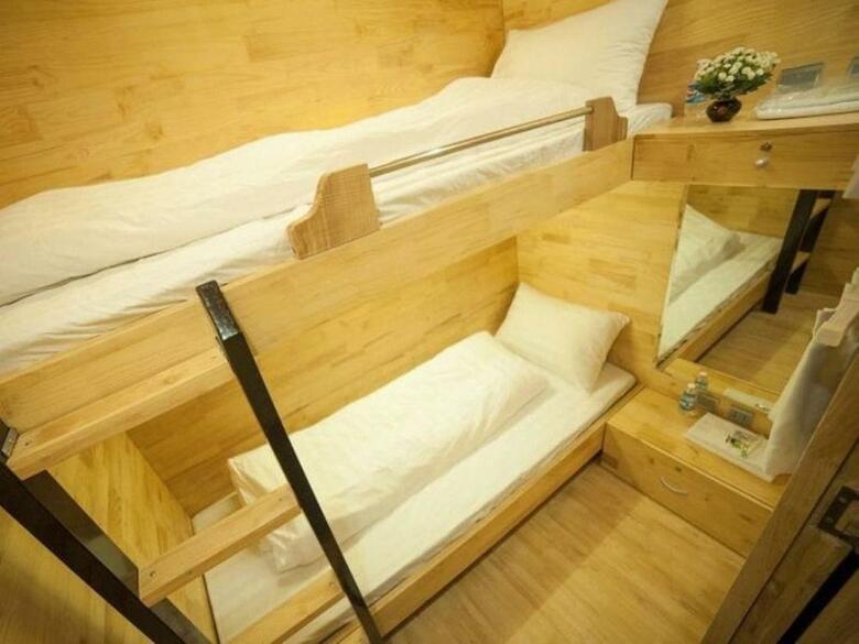 Box Hotel