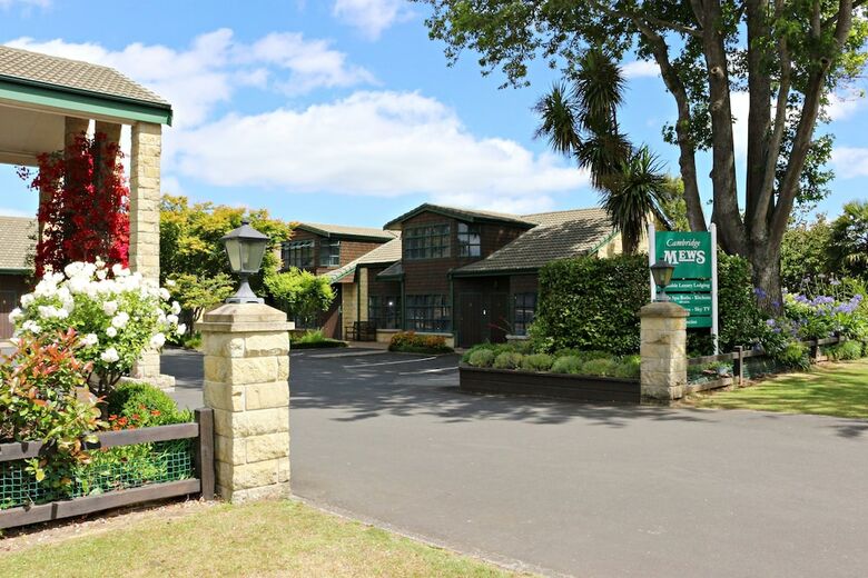 Motel Cambridge Mews