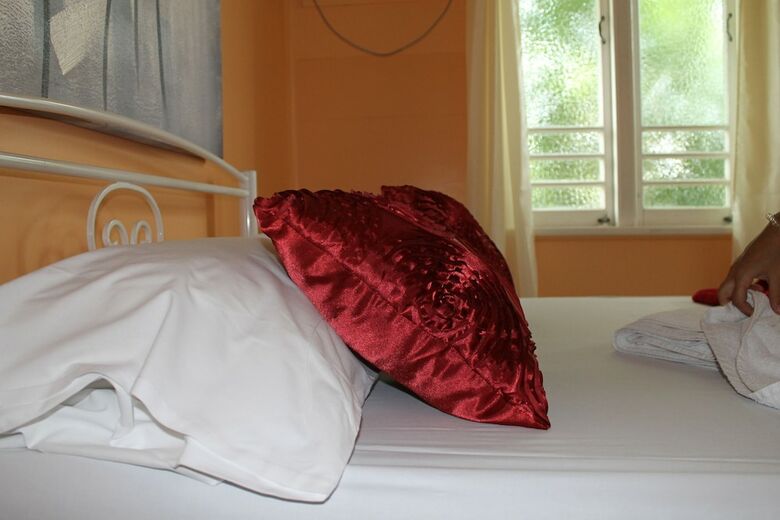 Hostal Civic Guest House
