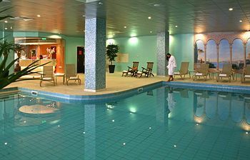 St. George Hotel Spa & Golf Beach Resort