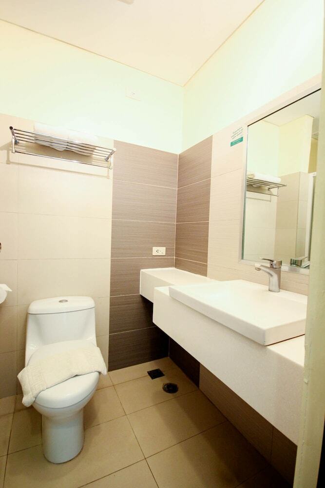 Go Hotels Dumaguete