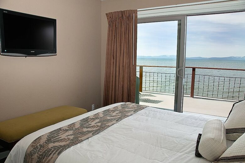 Beachcomber Inn
