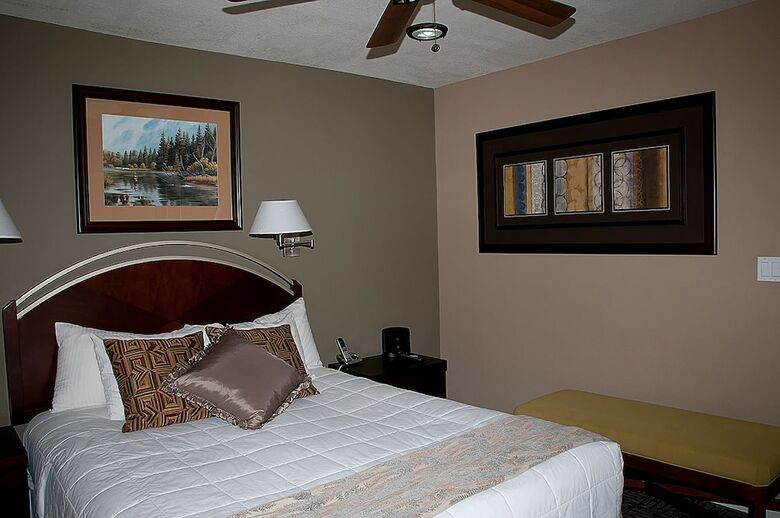 Beachcomber Inn