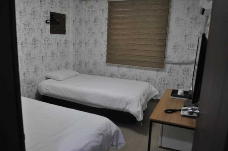 New Manhattan Hotel