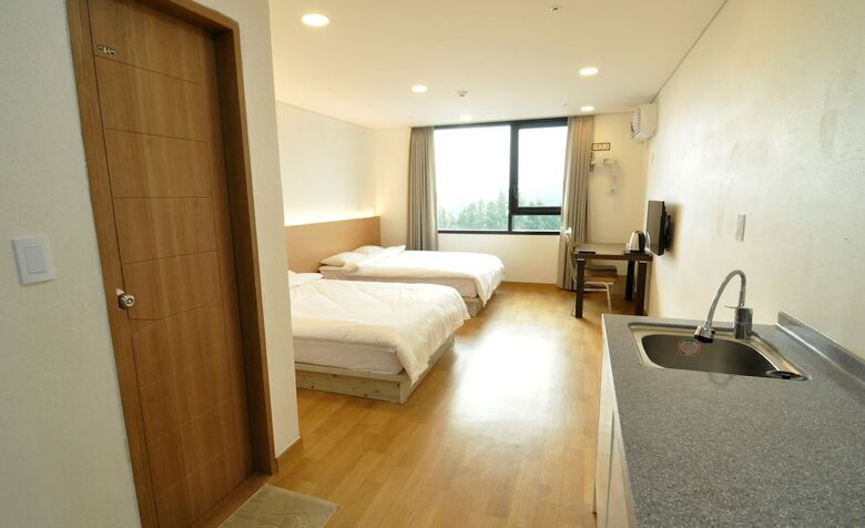 Hotel Jungmun Family Resort
