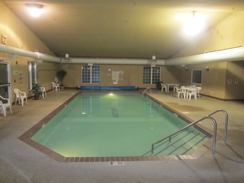 Hotel Park View Inn & Suites And Conference Center