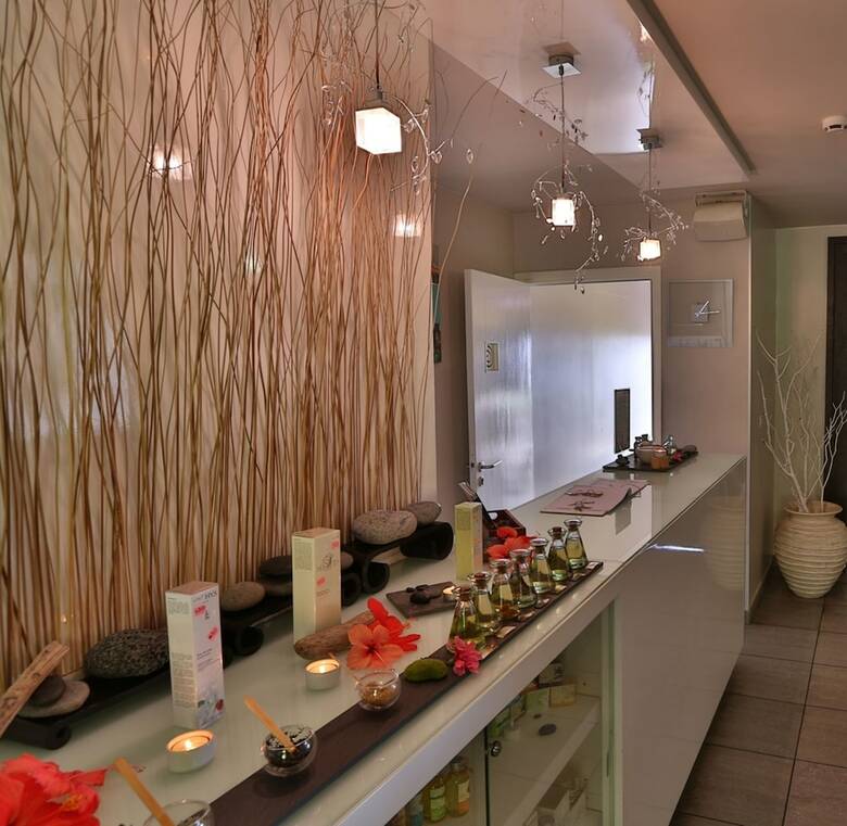 Hotel Tahiti Pearl Beach Resort