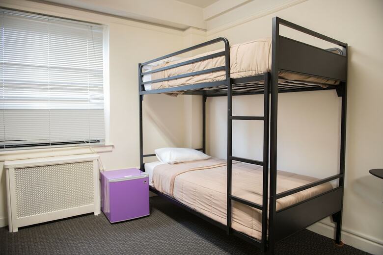 Hostal Flushing Ymca