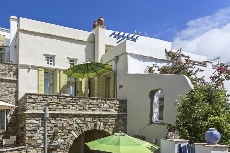 Aparthotel Crossroads Inn