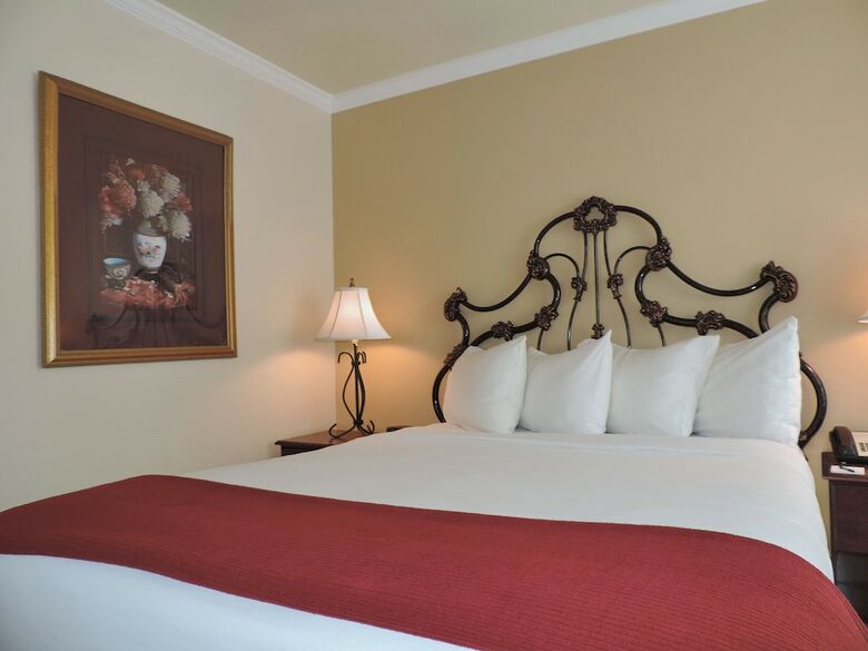 Hotel The Victorian Inn