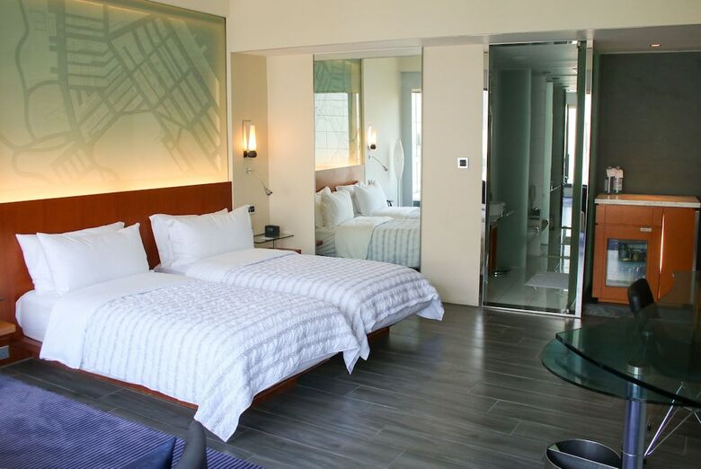 Hotel Le Meridien Cyberport