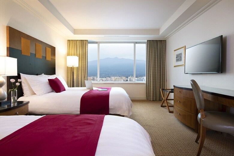 Hotel Ramada Plaza Jeju Ocean Front