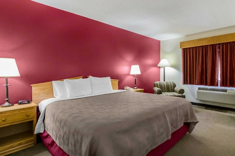 Hotel Rodeway Inn