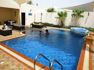 Hotel Dana Beach Resort