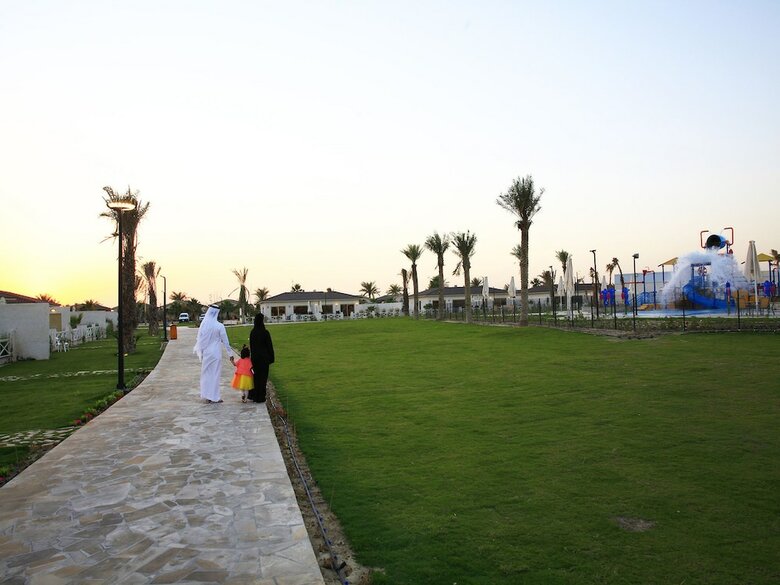Hotel Dana Beach Resort