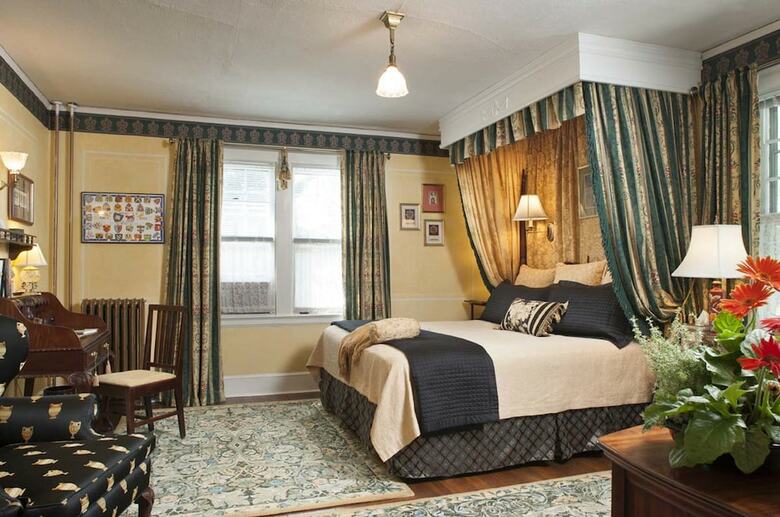 Abbington Green Bed & Breakfast Inn