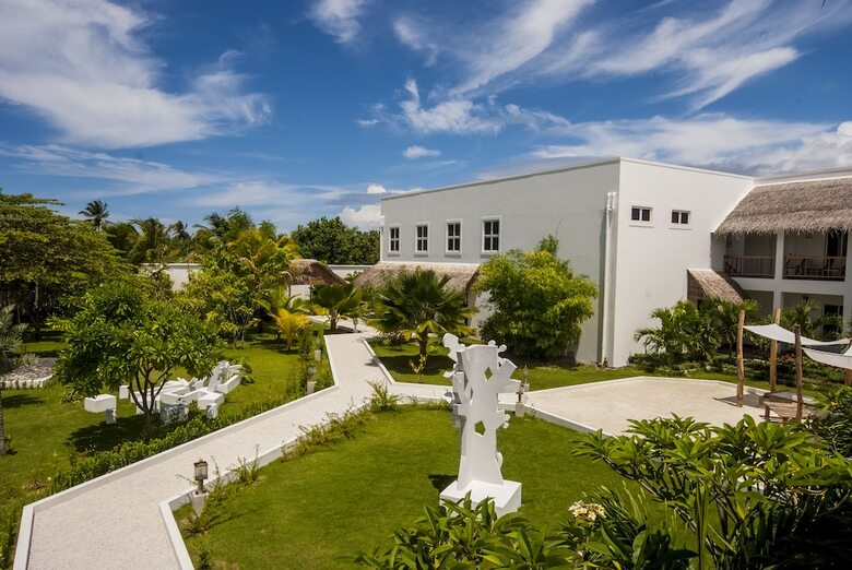 Hotel Evexia Beach Collection - A Premium Wellness Retreat