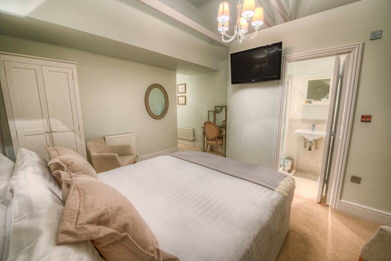 Number Four Boutique Hotel