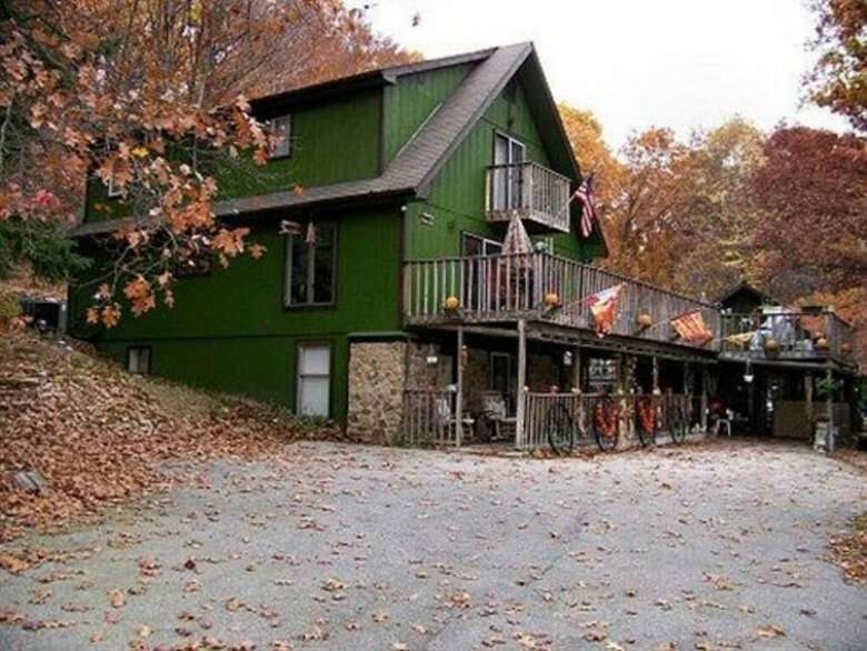Bed & Breakfast Lil Black Bear Inn
