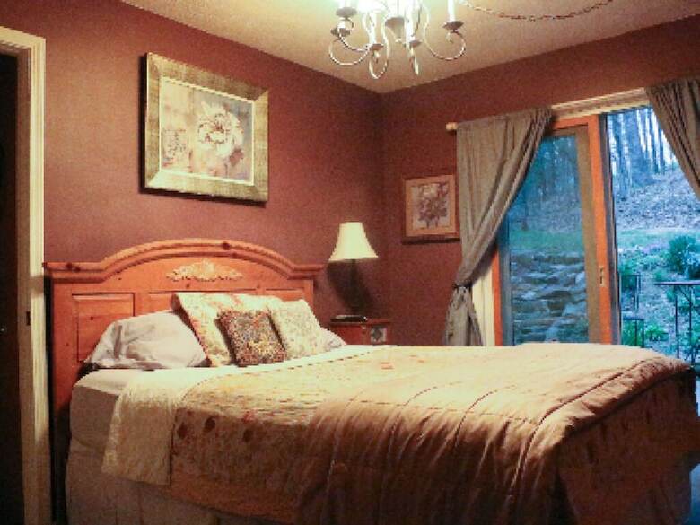 Bed & Breakfast Lil Black Bear Inn