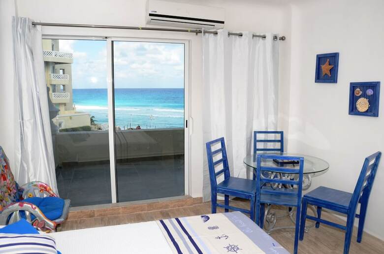 Aparthotel Amigo Rental