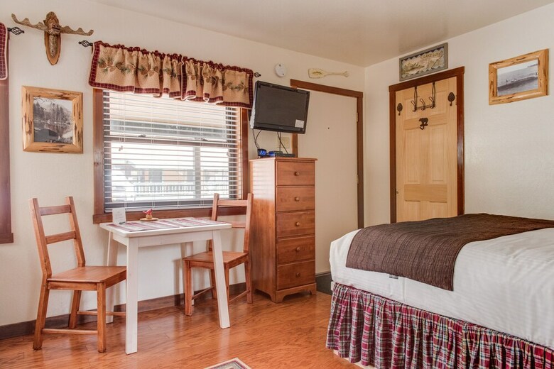 Hotel Franciscan Lakeside Lodge