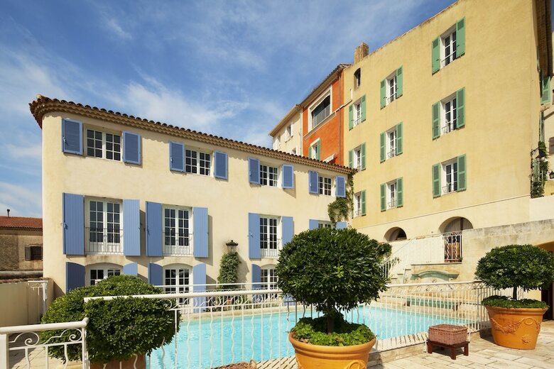 Hotel Boutique H�tel - Hostellerie B�rard & Spa
