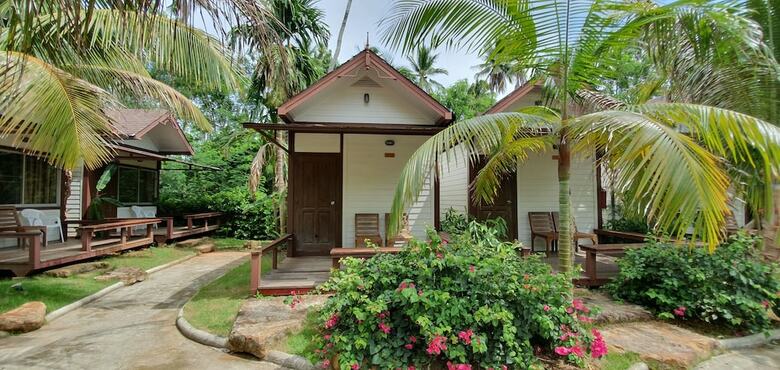 Hotel Isle Beach Resort