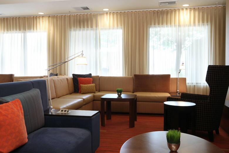 Hotel Courtyard By Marriott Salinas Monterey
