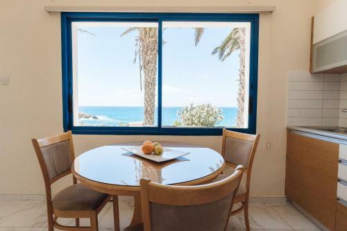 Aparthotel Vrachia Beach Resort