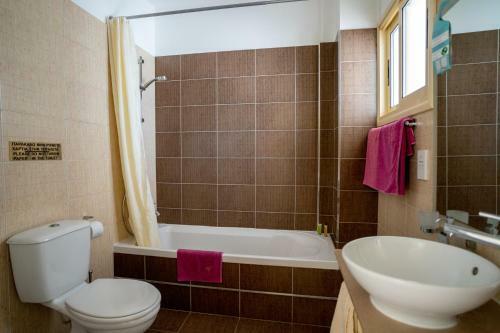 Aparthotel Vrachia Beach Resort