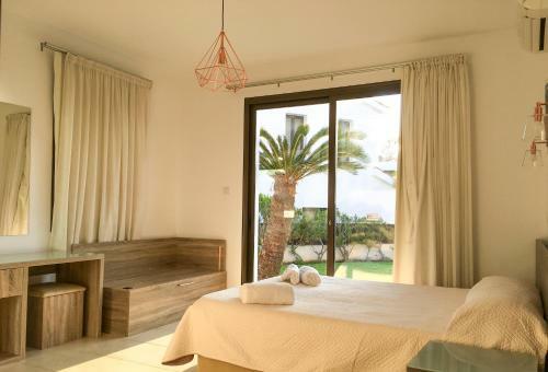 Platzia Beach Villas