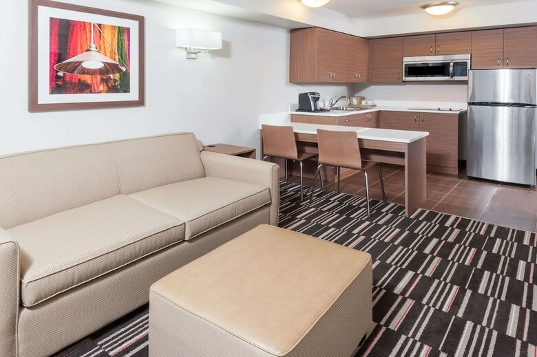 Hotel Microtel Inn & Suites By Wyndham Fort St John