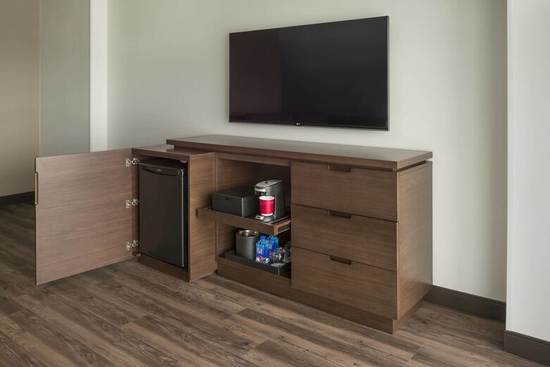 Hotel Buffalo Marriott At Lecom Harborcenter