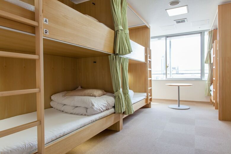 Hostal Shin-osaka Youth Hostel