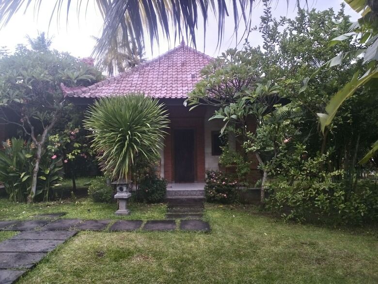 Hotel Suka Sari Cottages