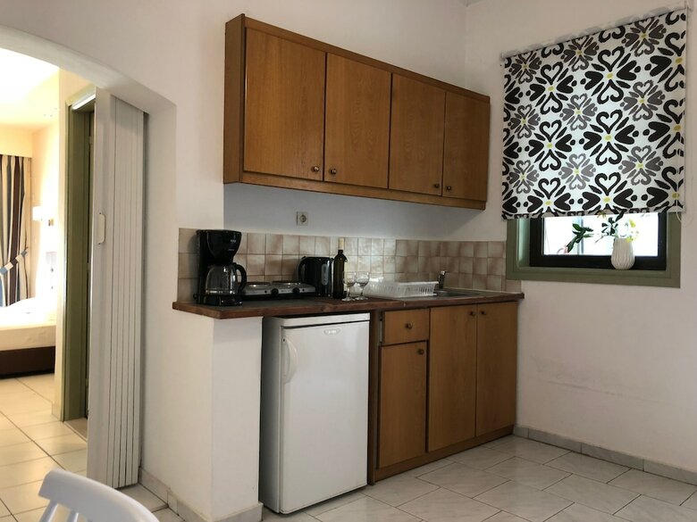 Oleander Apartments