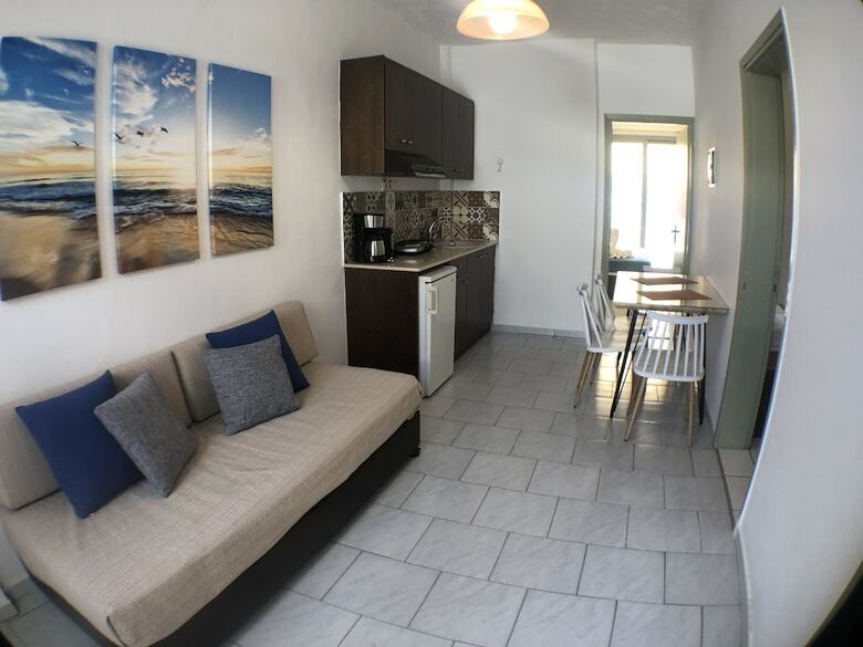 Oleander Apartments