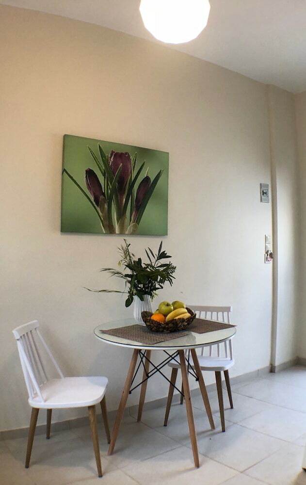 Oleander Apartments