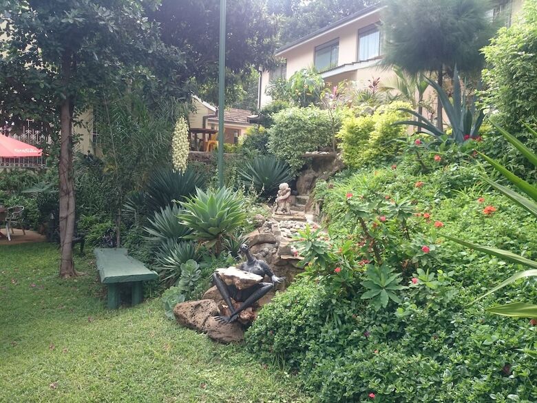Hotel Riverview Westlands