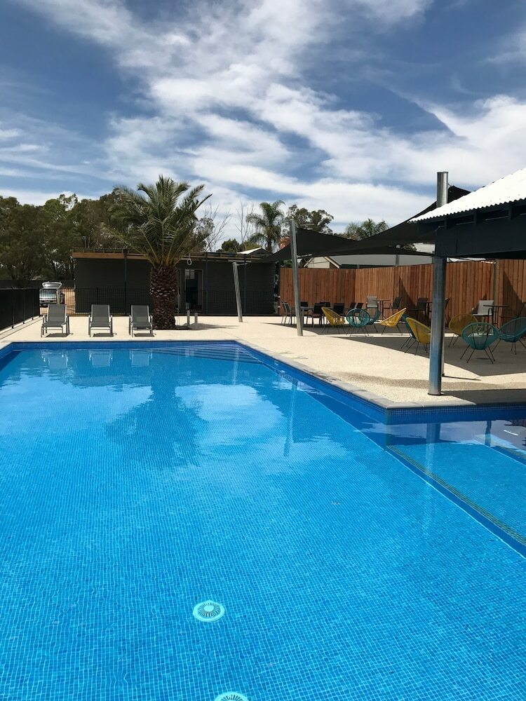 Cabana Bundalong Villas