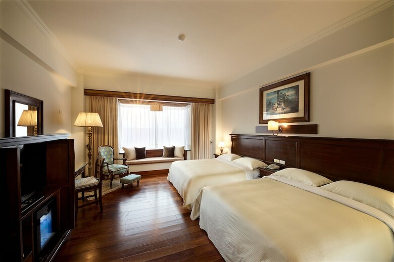 Shangrila Boutique Hotel