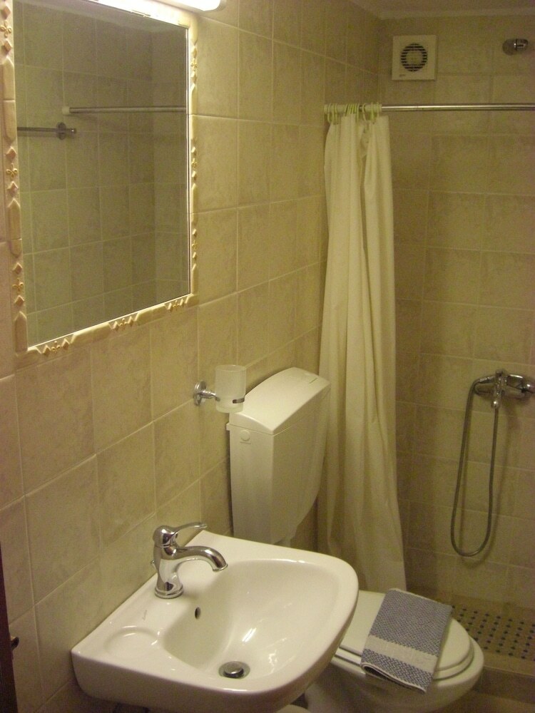 Hotel Patriko Traditional Residence