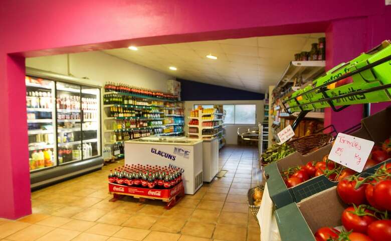 Camping Les Champs Blancs