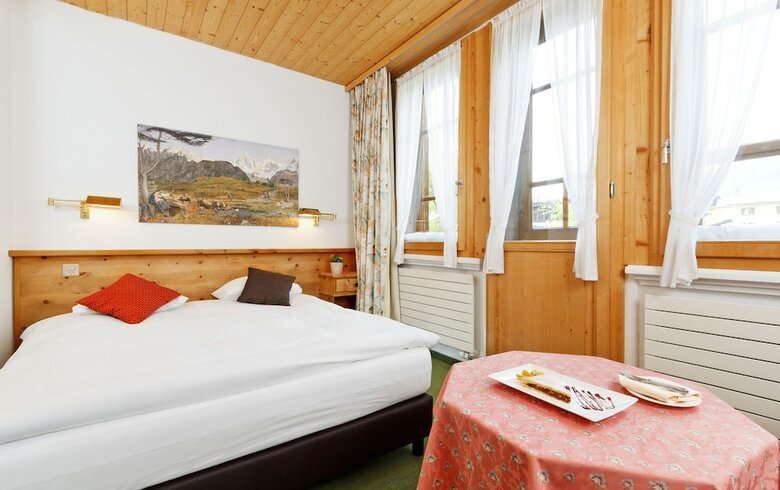 Schweizerhaus Swiss Quality Hotel